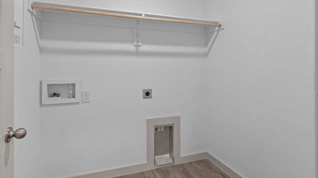 Representative unfurnished interior of a home built from the The Dalton by D.R. Horton in Overlook West, Wolfforth (Image 22). Representative unfurnished interior of a home built from the The Dalton by D.R. Horton in Overlook West, Wolfforth (Image 22).