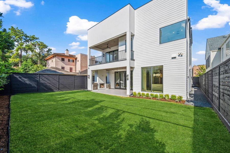 Front exterior of a new home in , Houston, TX, highlighting curb appeal (Image 26). Front exterior of a new home in , Houston, TX, highlighting curb appeal (Image 26).