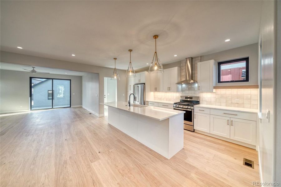 Kitchen & Open Concept Living Space