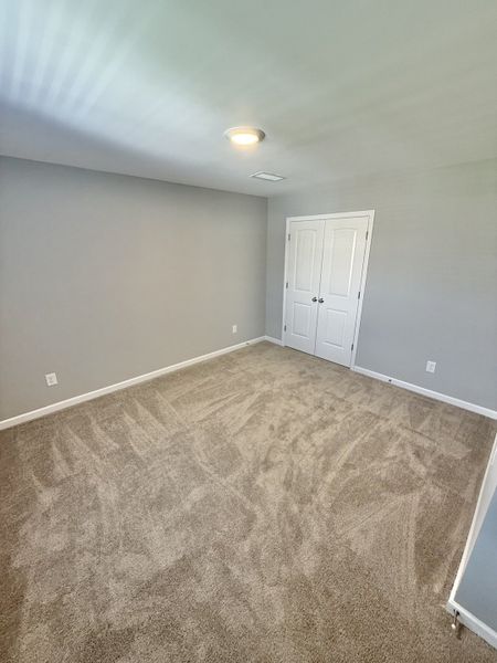 Spacious, unfurnished interior of a new home in Stonehenge, Manchester (Image 11).