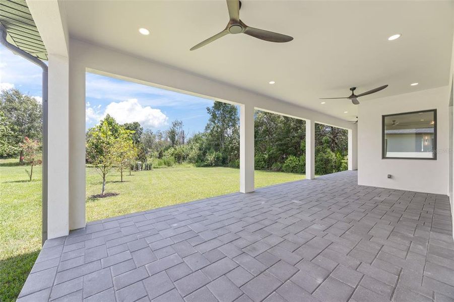 Exterior details and patio area of a home in , Tarpon Springs (Image 37). Exterior details and patio area of a home in , Tarpon Springs (Image 37).