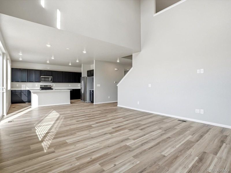 Spacious, unfurnished interior of a new home in , Commerce City (Image 16).