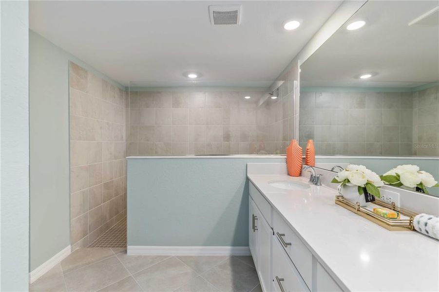 Furnished interior view inside a new home in Legends Cove, Bradenton (Image 26).