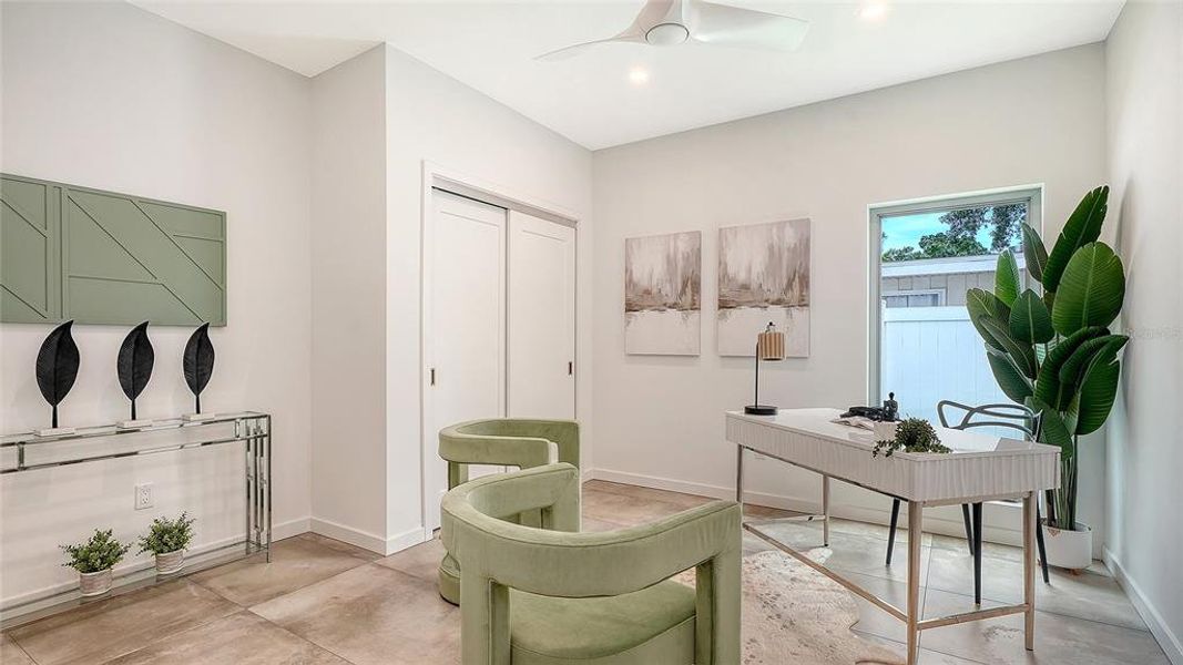Furnished interior view inside a new home in , Sarasota (Image 7).