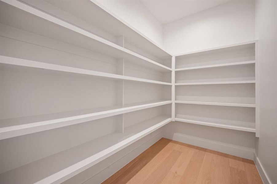 Spacious, unfurnished interior of a new home in , Dallas (Image 24).