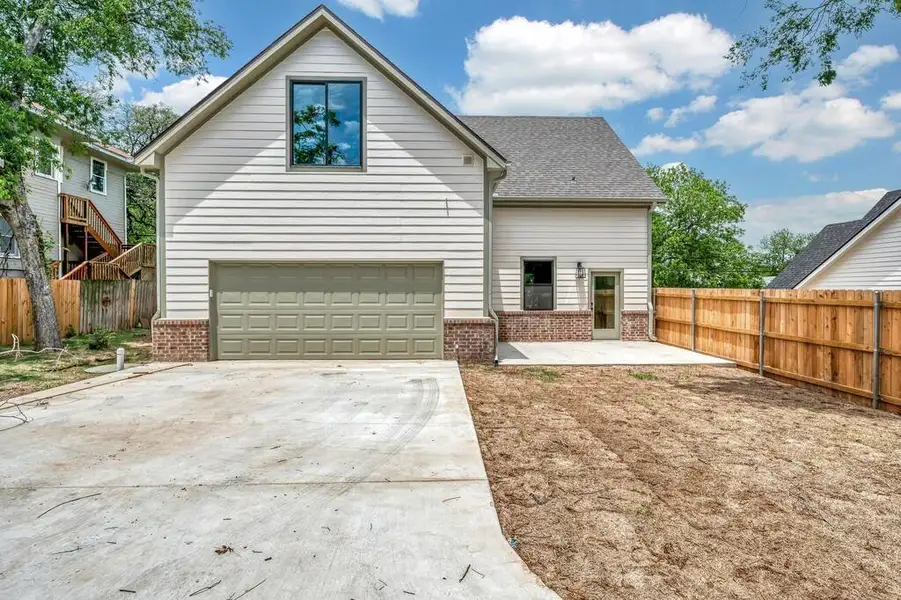 Front exterior of a new home in , Waco, TX, highlighting curb appeal (Image 1). Front exterior of a new home in , Waco, TX, highlighting curb appeal (Image 1).
