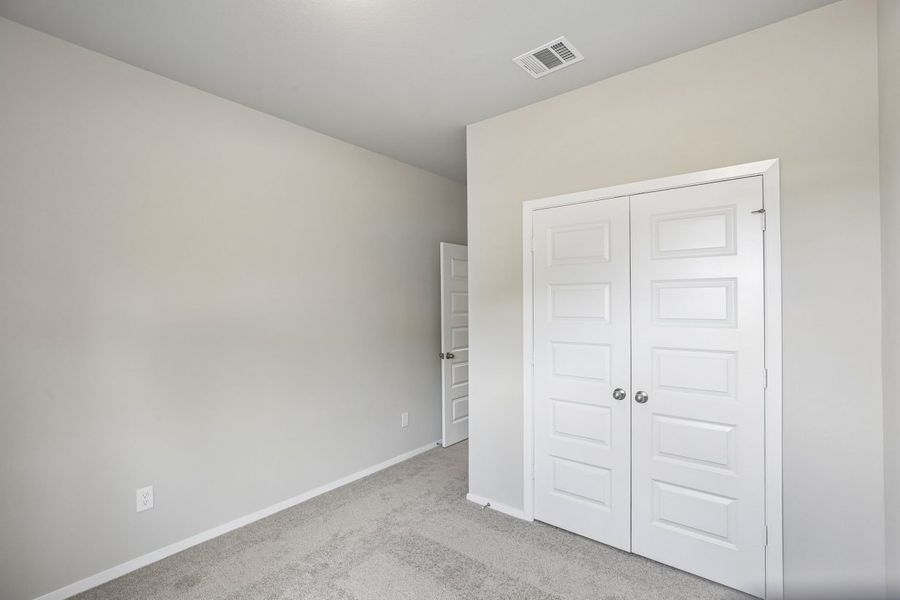 Spacious, unfurnished interior of a new home in Sorella, Tomball (Image 23). Spacious, unfurnished interior of a new home in Sorella, Tomball (Image 23).