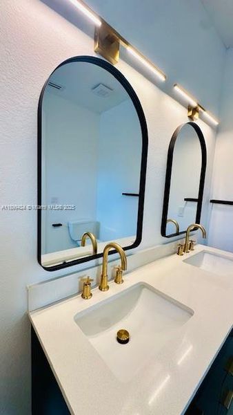 Close-up of interior finishes inside a home in , Lake Placid (Image 8).