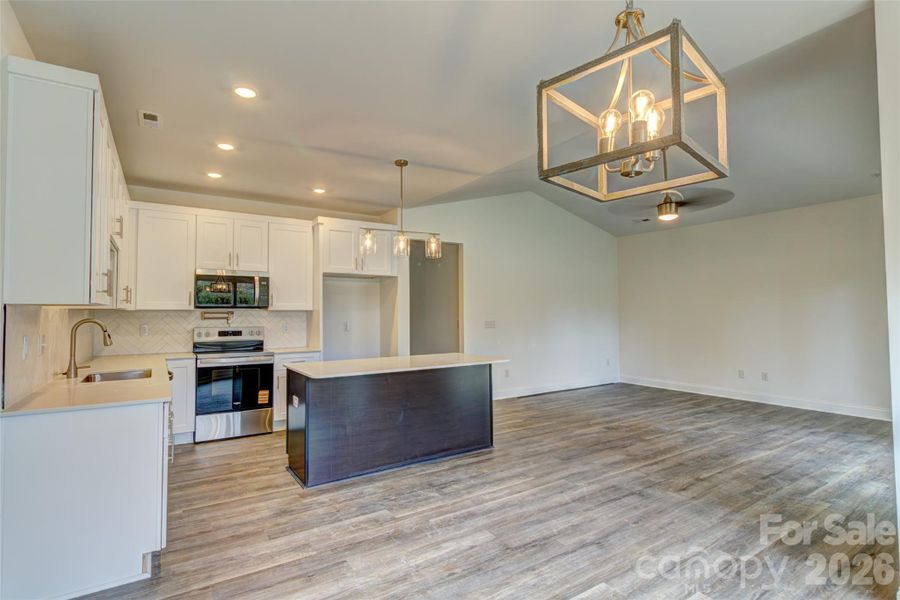 Photo is same plan Photo is same plan