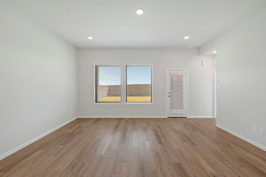 Spacious, unfurnished interior of a new home in Austin Point, Richmond (Image 26).