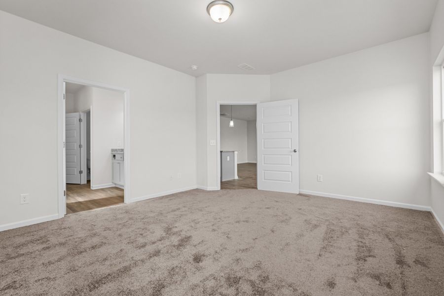 **Photos on MLS may not be of actual listed home but of a Smith Douglas Model home or similar home. **Photos on MLS may not be of actual listed home but of a Smith Douglas Model home or similar home.
