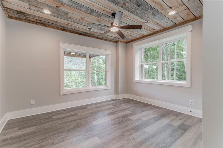 Spacious, unfurnished interior of a new home in , Ranger (Image 52).