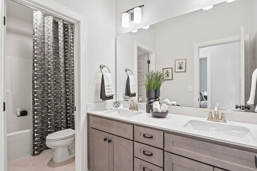 Representative furnished interior of a home built from the The Hampton by RobuckHomes in Kennebec Crossing, Angier (Image 8). Representative furnished interior of a home built from the The Hampton by RobuckHomes in Kennebec Crossing, Angier (Image 8).