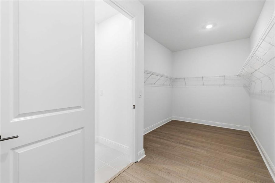 Spacious, unfurnished interior of a new home in Creeks Edge at Twin Rivers, Parrish (Image 45). Spacious, unfurnished interior of a new home in Creeks Edge at Twin Rivers, Parrish (Image 45).