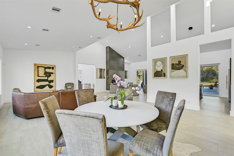 Furnished interior view inside a new home in , Manvel (Image 8).