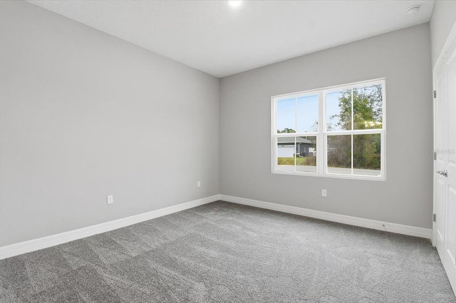Spacious, unfurnished interior of a new home in , Ocala (Image 37).