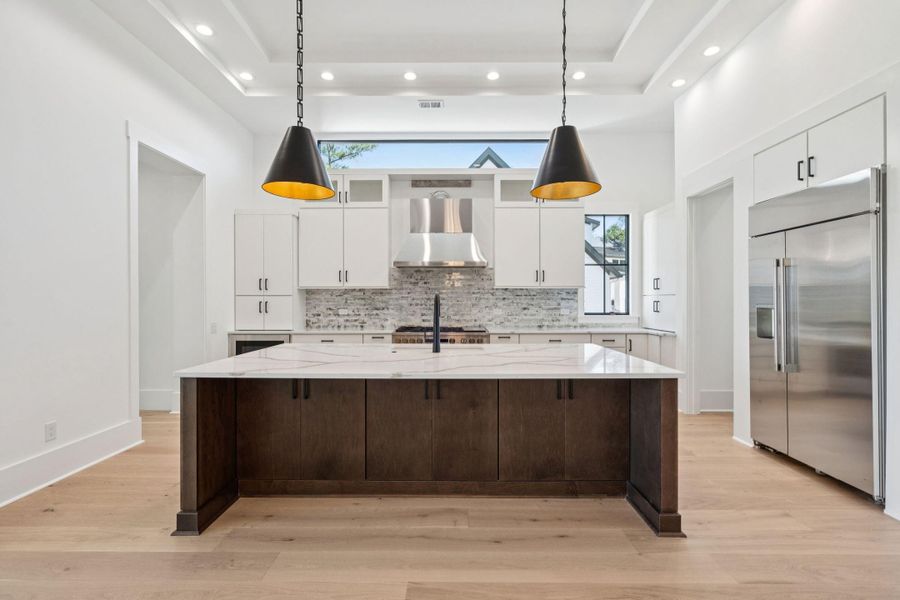 Furnished interior view inside a new home in , Ravenel (Image 3).