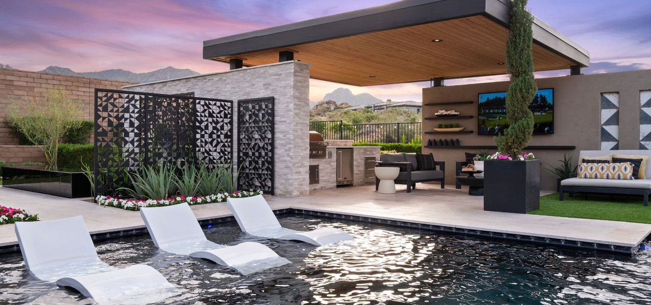 Community amenities in Shadow Ridge, Scottsdale (Image 16).