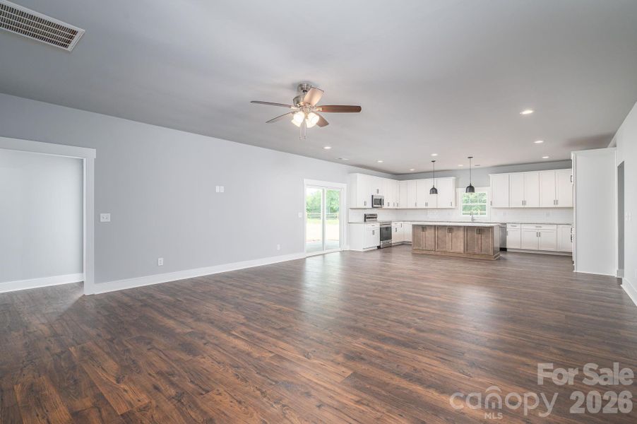 Spacious, unfurnished interior of a new home in , Maiden (Image 41).