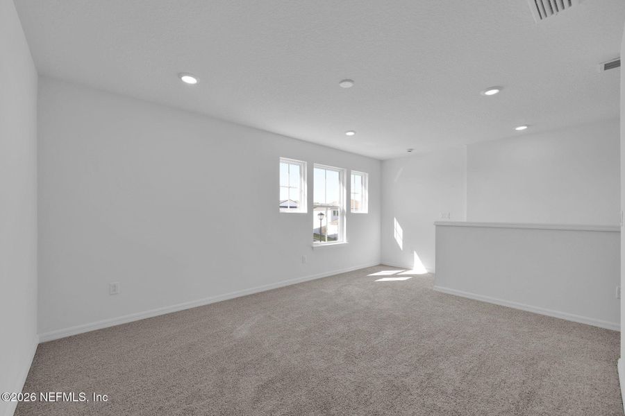Spacious, unfurnished interior of a new home in The Preserve at Bannon Lakes, St. Augustine (Image 19).