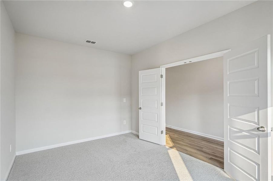 Spacious, unfurnished interior of a new home in Martin Springs - Estate Series, Lawrenceville (Image 22).