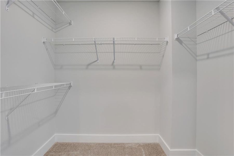 Spacious, unfurnished interior of a new home in Cambridge, Flowery Branch (Image 18). Spacious, unfurnished interior of a new home in Cambridge, Flowery Branch (Image 18).