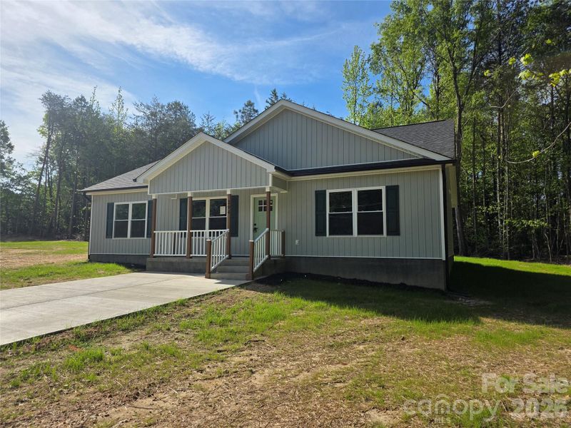 Image 21 of a home in . Image 21 of a home in .