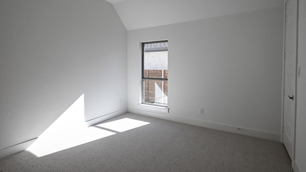 Spacious, unfurnished interior of a new home in Juniper Springs, Lockhart (Image 29).