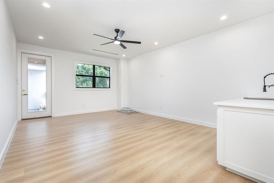 Spacious, unfurnished interior of a new home in , Colleyville (Image 22).