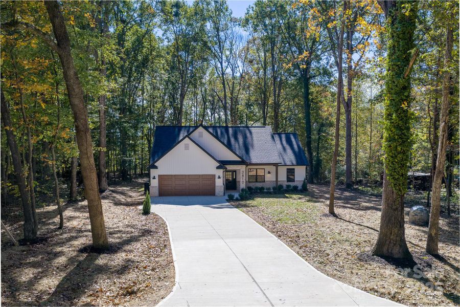 Image 30 of a home in .