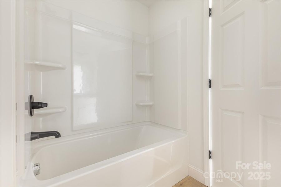 Image 28 of a home in .