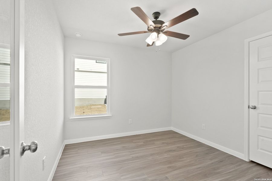 Spacious, unfurnished interior of a new home in Hunters Ranch, San Antonio (Image 19). Spacious, unfurnished interior of a new home in Hunters Ranch, San Antonio (Image 19).