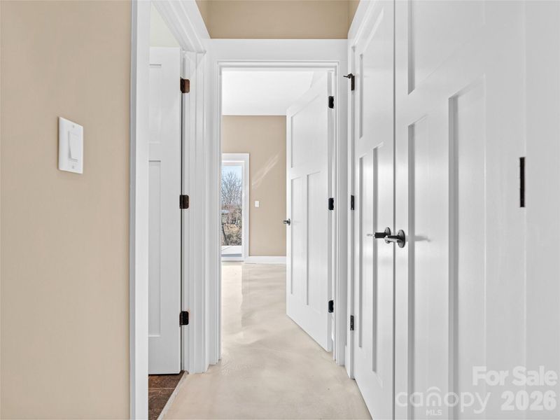Spacious, unfurnished interior of a new home in , Asheville (Image 35).