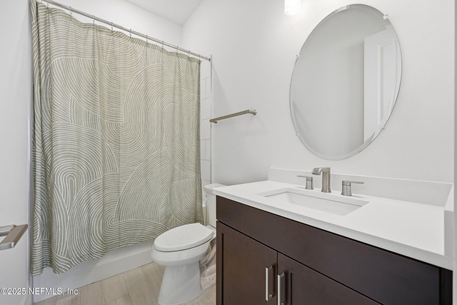 Furnished interior view inside a new home in , Jacksonville (Image 12).