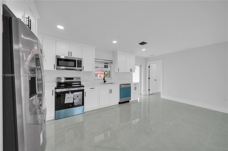 Image 23 of a home in .