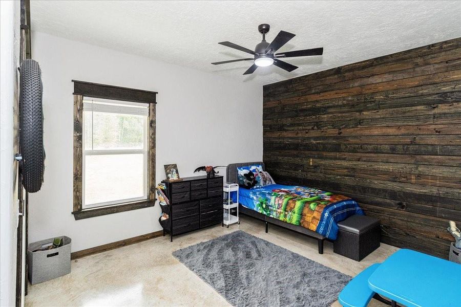 Furnished interior view inside a new home in , Huntington (Image 17).