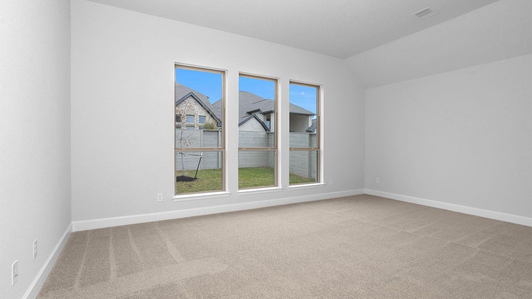 Spacious, unfurnished interior of a new home in Legacy, League City (Image 13).