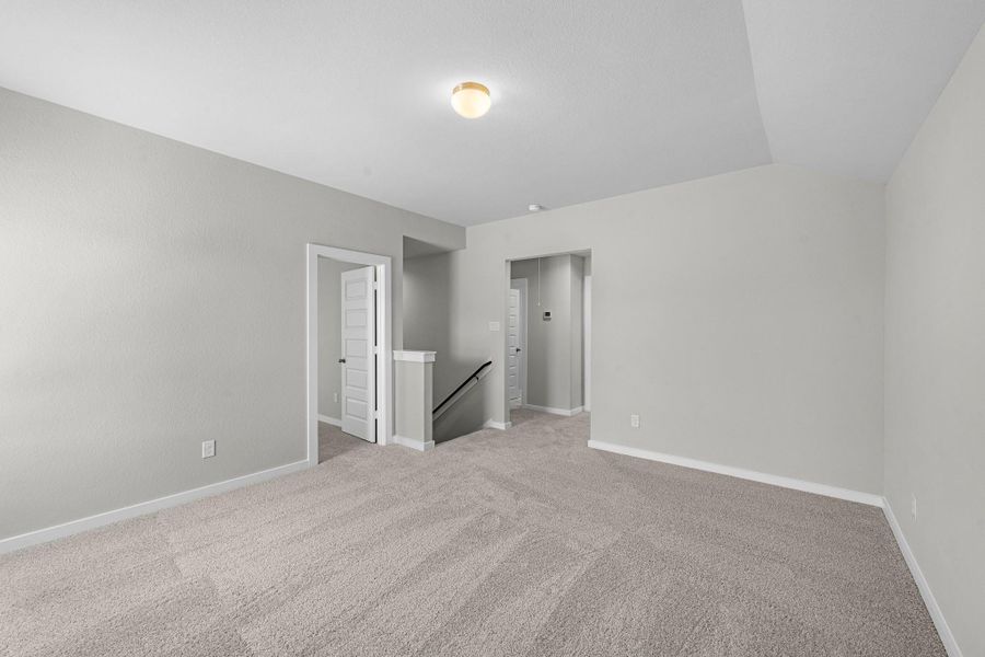 Spacious, unfurnished interior of a new home in Beacon Hill, Waller (Image 19).