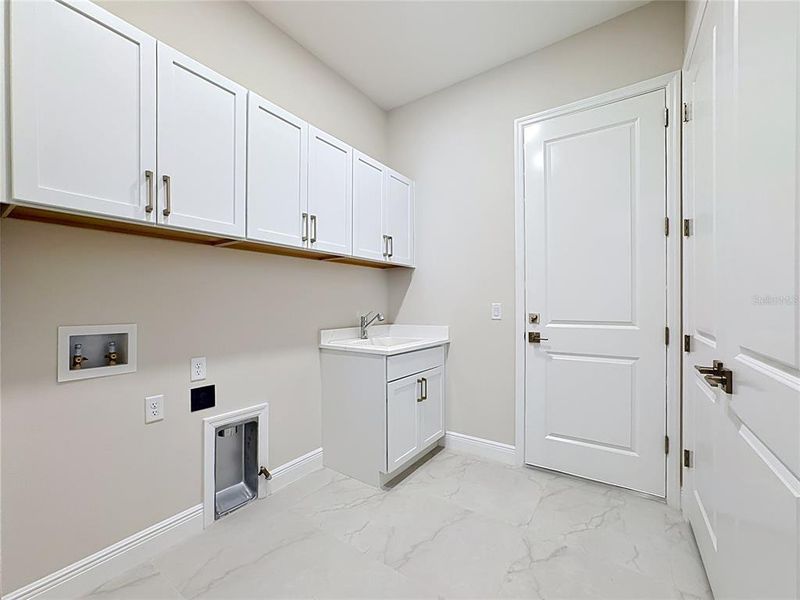 Furnished interior view inside a new home in River Preserve Estates, Parrish (Image 15).