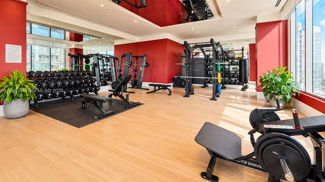 Community amenities in , Miami (Image 21).