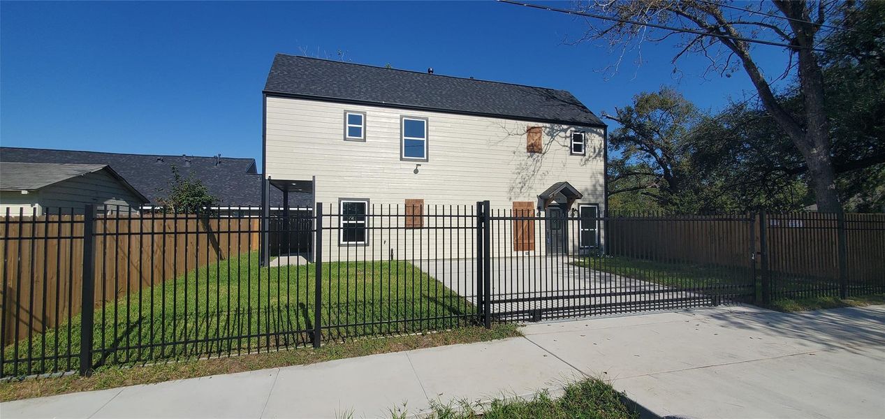 The key could be yours if you make an appointment today for your personal tour!!!