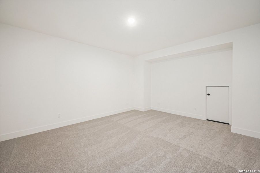 Spacious, unfurnished interior of a new home in La Cima, San Marcos (Image 25).