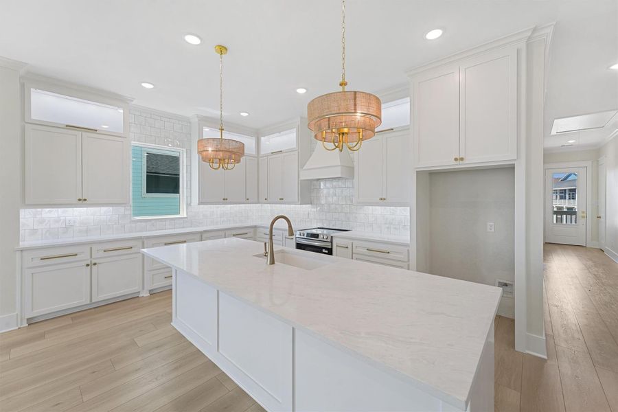 Furnished interior view inside a new home in , Galveston (Image 7).