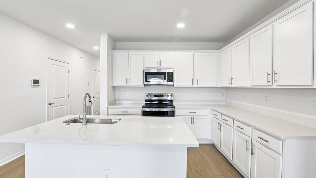 Furnished interior view inside a new home in Twin Oaks, Zephyrhills (Image 15).