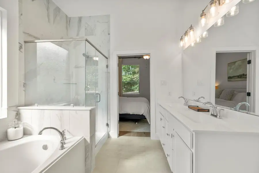 A 2nd view of the primary bathroom A 2nd view of the primary bathroom