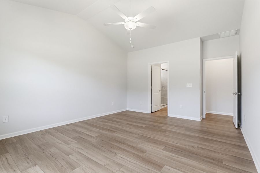Spacious, unfurnished interior of a new home in Willowbrook, Shelby (Image 18). Spacious, unfurnished interior of a new home in Willowbrook, Shelby (Image 18).