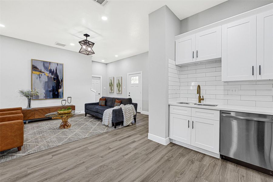 Enough room for an island or table and stools