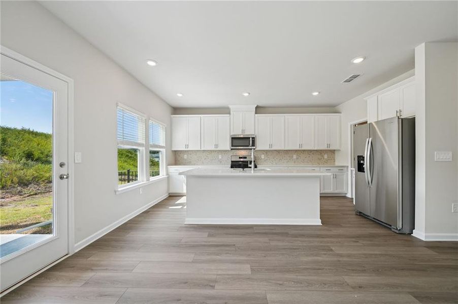 Spacious, unfurnished interior of a new home in Preserve at Mountain Creek, Pendergrass (Image 33).