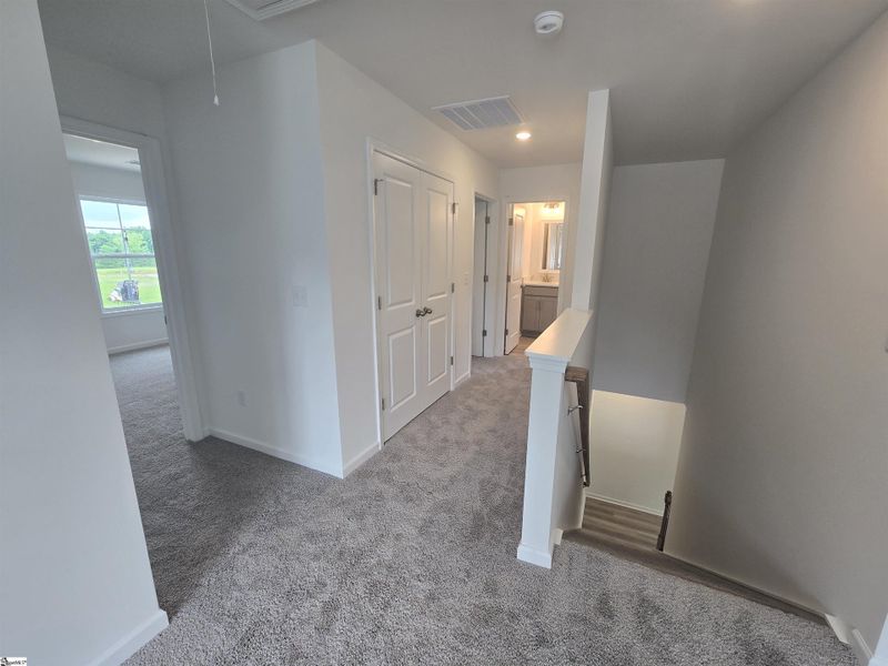 Spacious, unfurnished interior of a new home in Shiloh Trail, Wellford (Image 26). Spacious, unfurnished interior of a new home in Shiloh Trail, Wellford (Image 26).