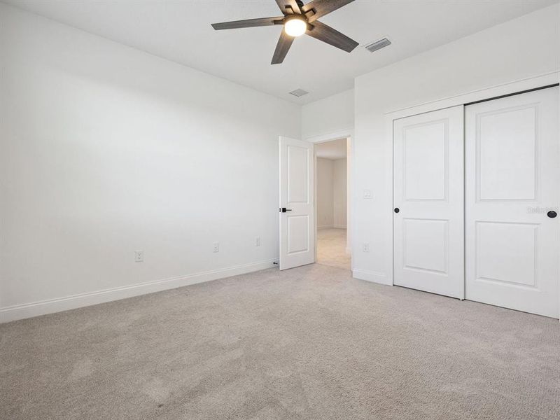 Spacious, unfurnished interior of a new home in Osprey Ranch, Winter Garden (Image 34).